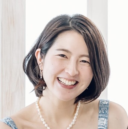 山本 友香さん